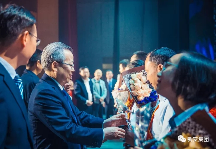 15099501788111578S7M.jpg 640.webp (20).jpg